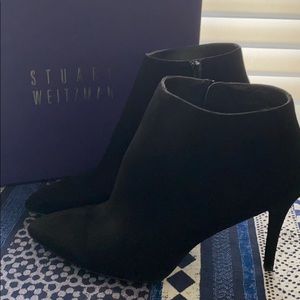 Stuart Weitzman ankle suede bootie.  Size 9 1/2